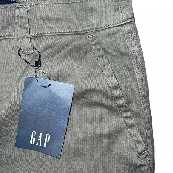 Gray Khaki Relaxed  Girlfriend cut size 10 pants New - Picture 8 of 11